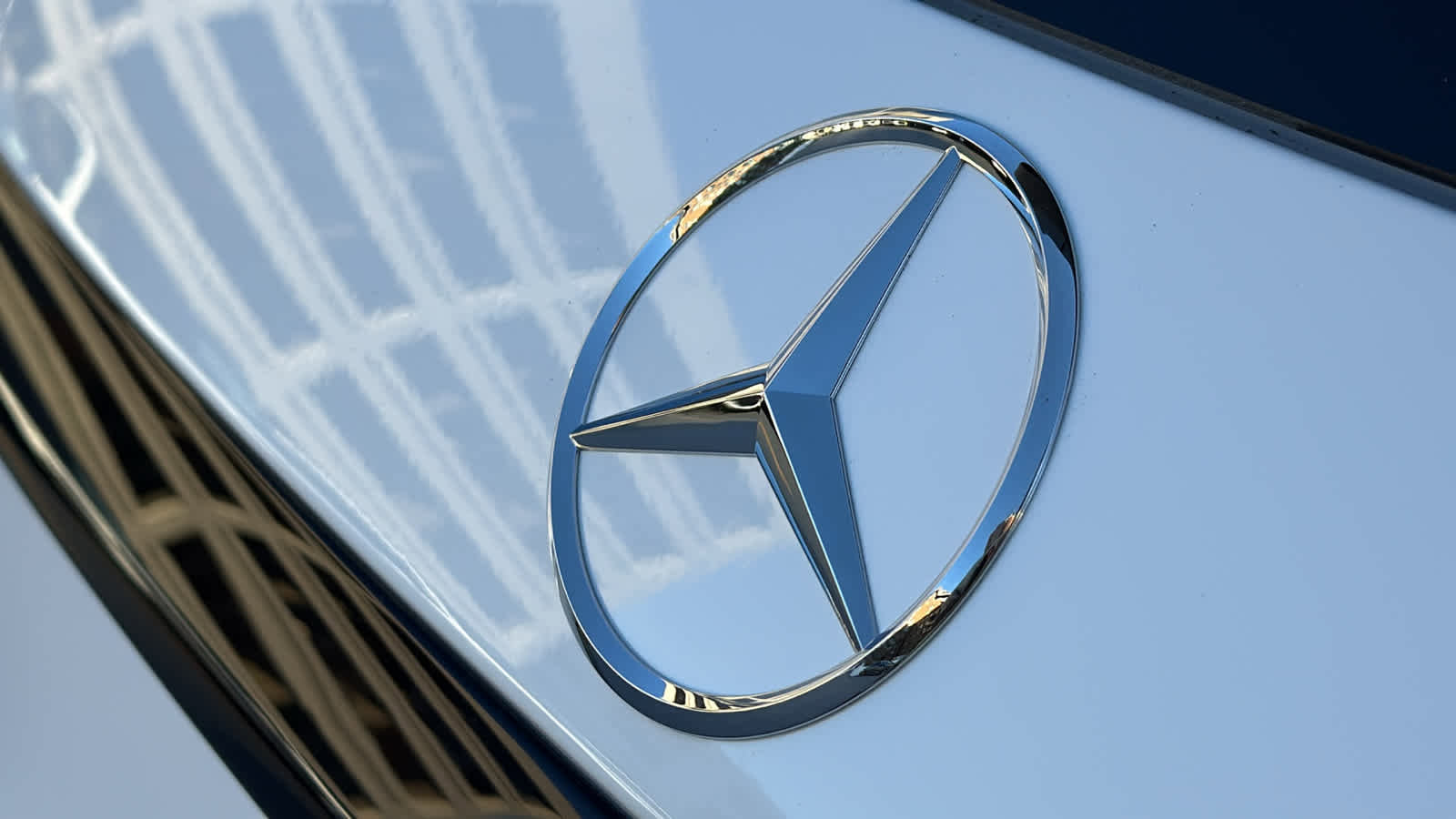 New 2026 Mercedes-Benz GLC 300 4MATIC image 9