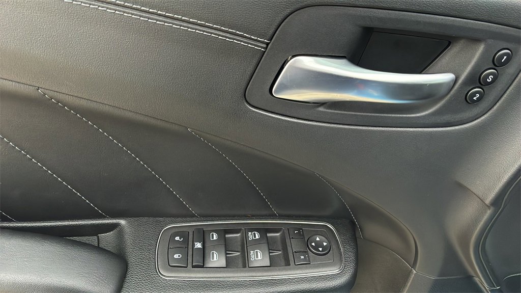 Used 2023 Dodge Charger R/T w/ Daytona Edition Group image 11