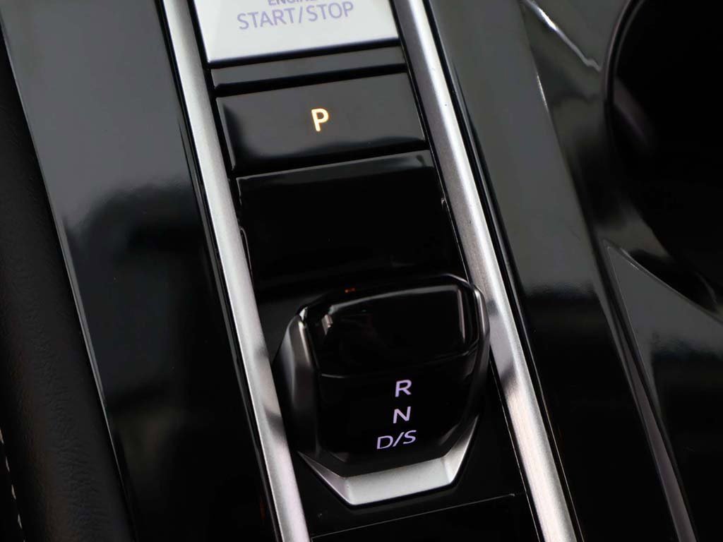 Used 2024 Volkswagen Atlas SE image 54