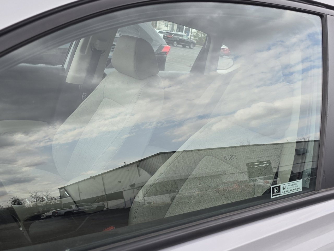 Used 2023 Honda HR-V LX image 20