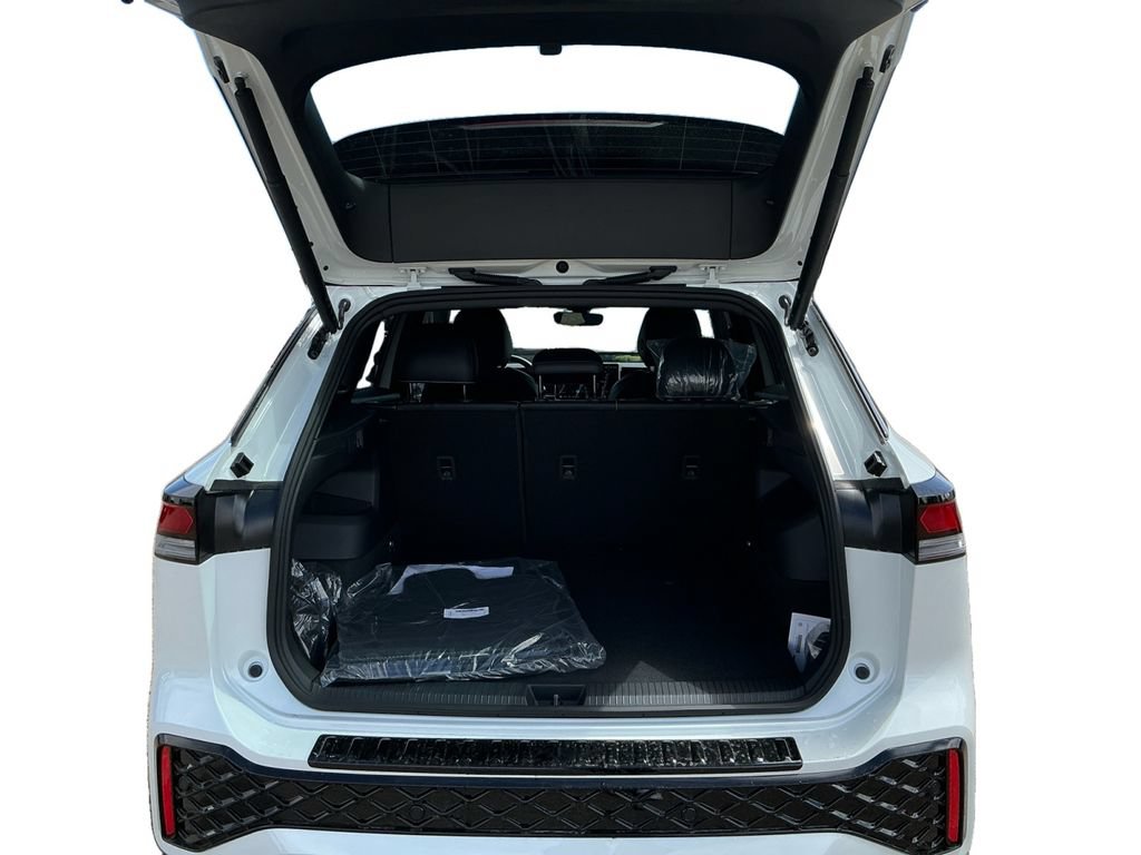 New 2026 Volkswagen Tiguan SE R-Line AWD/4WD image 20