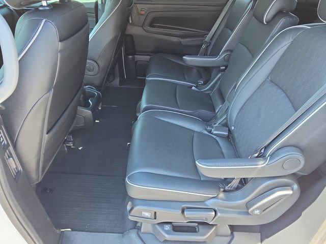 Used 2023 Honda Odyssey Elite image 12