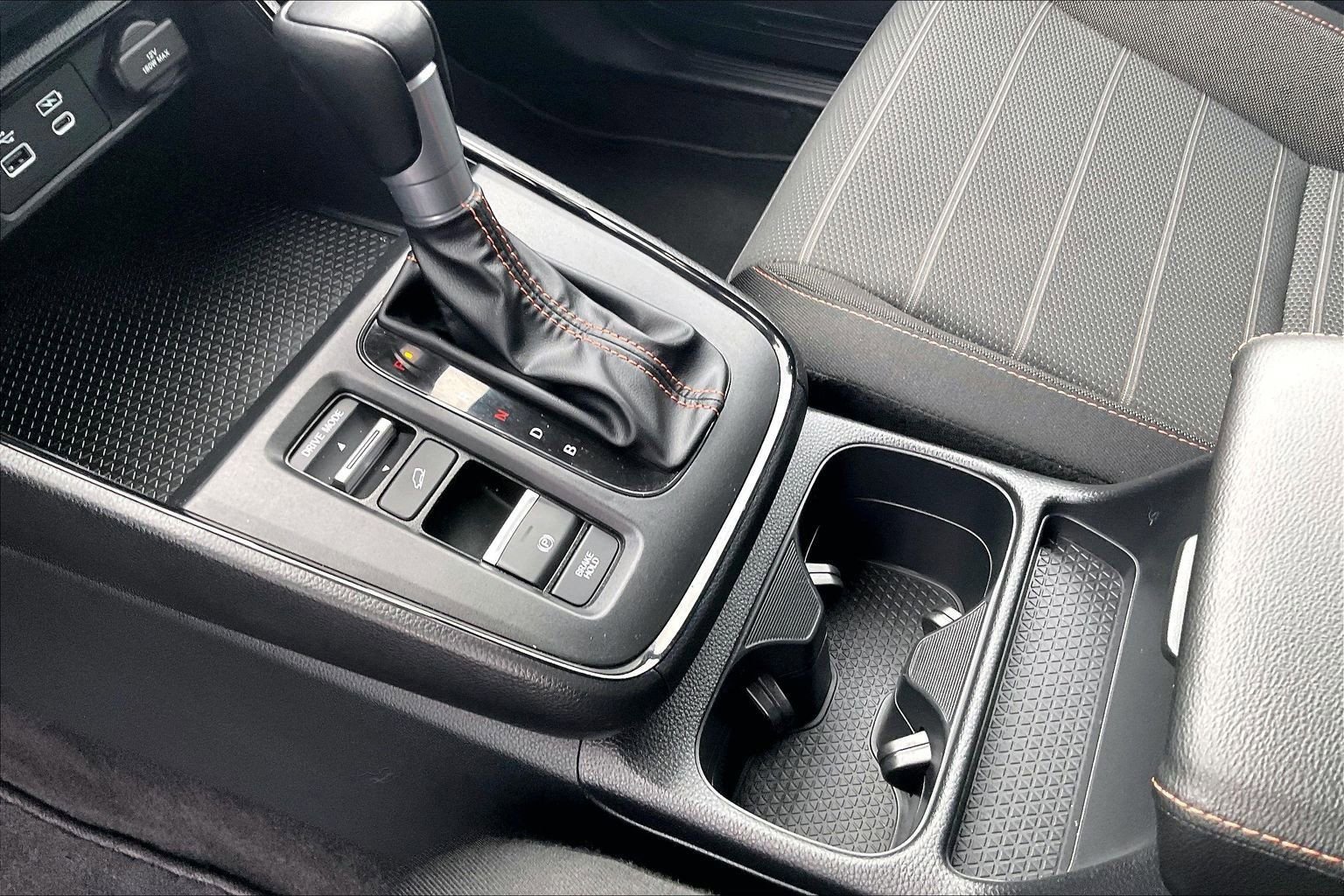 Used 2025 Honda CR-V Sport image 14