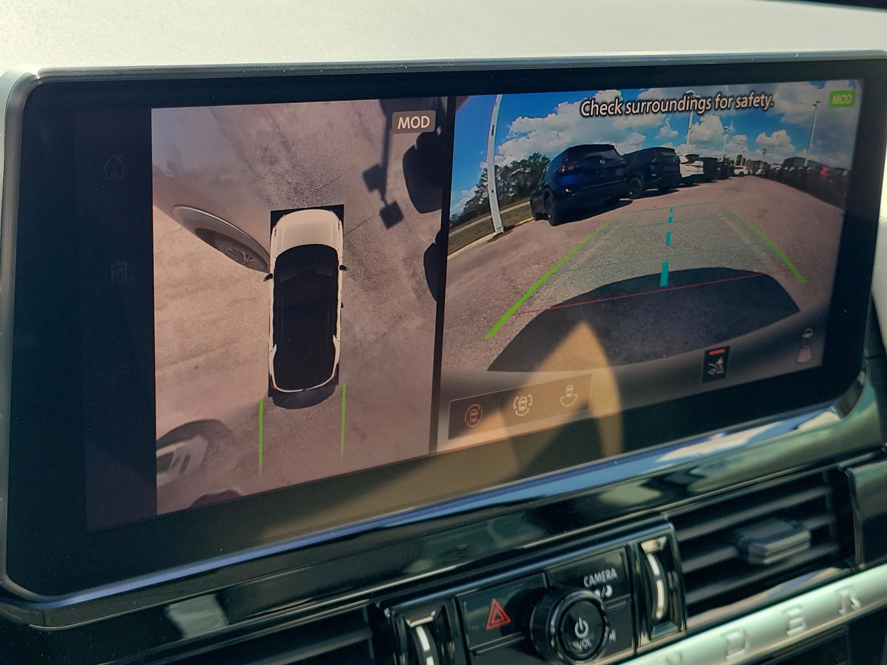 New 2026 Nissan Pathfinder SL image 33