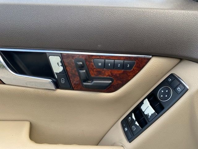 Used 2011 Mercedes-Benz C 300 4MATIC Sedan image 16