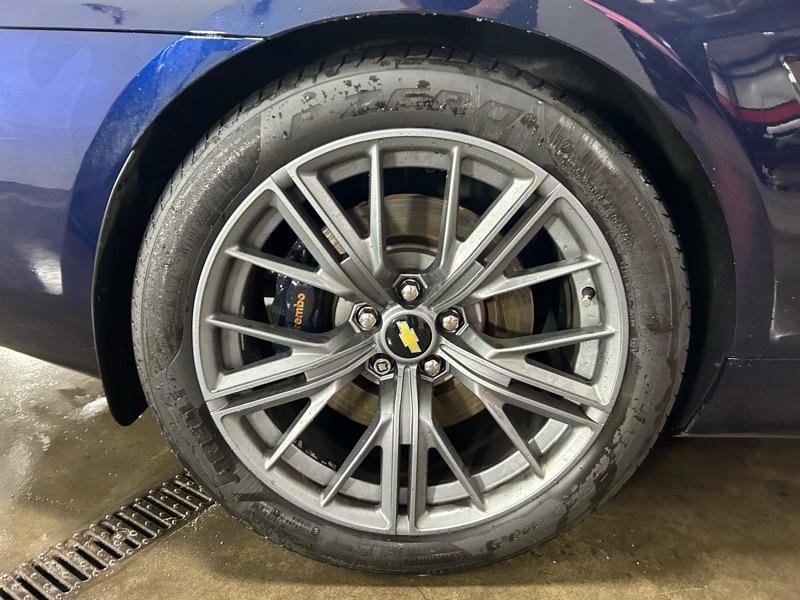 Used 2010 Chevrolet Camaro SS w/ RS Package RWD image 12