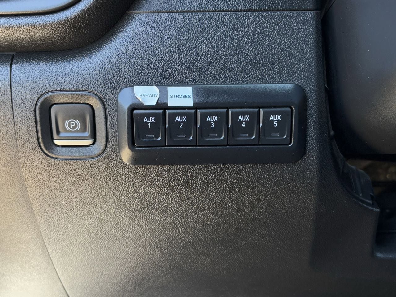 Used 2022 Chevrolet Silverado 2500 W/T w/ WT Fleet Convenience Package AWD/4WD image 22