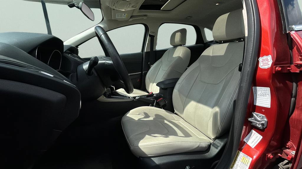 Used 2018 Ford Focus Titanium image 12