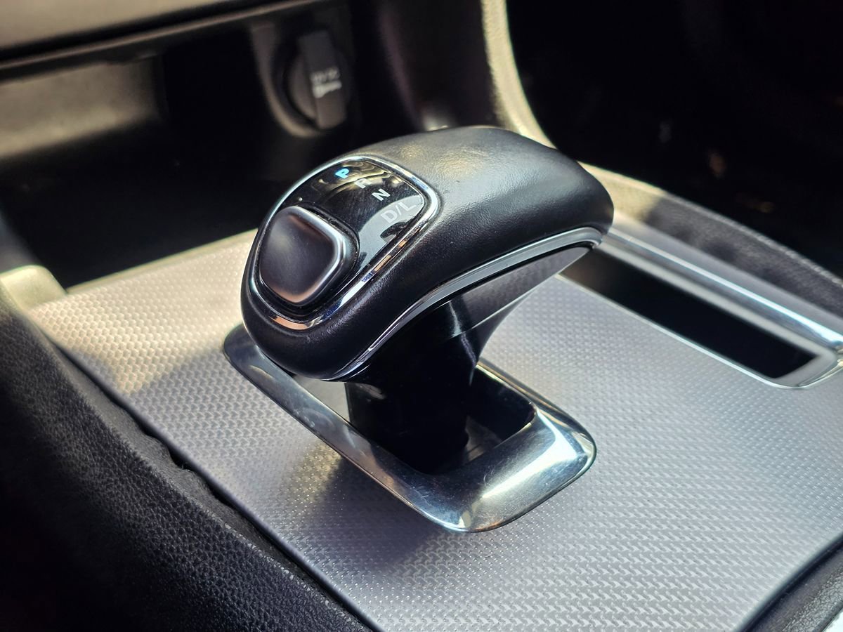 Used 2013 Dodge Charger SXT RWD image 37