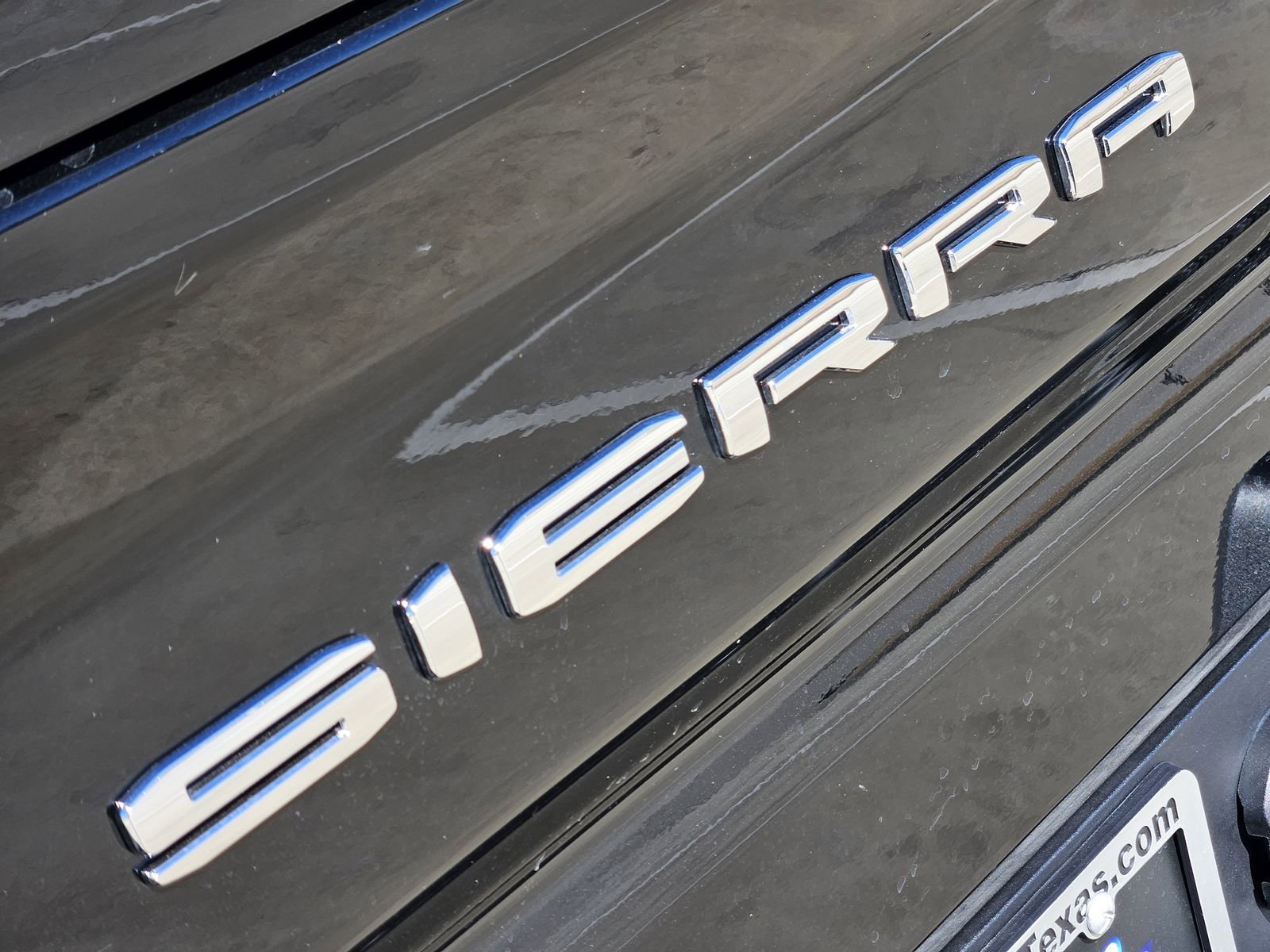 Certified 2025 GMC Sierra 2500 AT4 w/ AT4 Premium Plus Package image 17