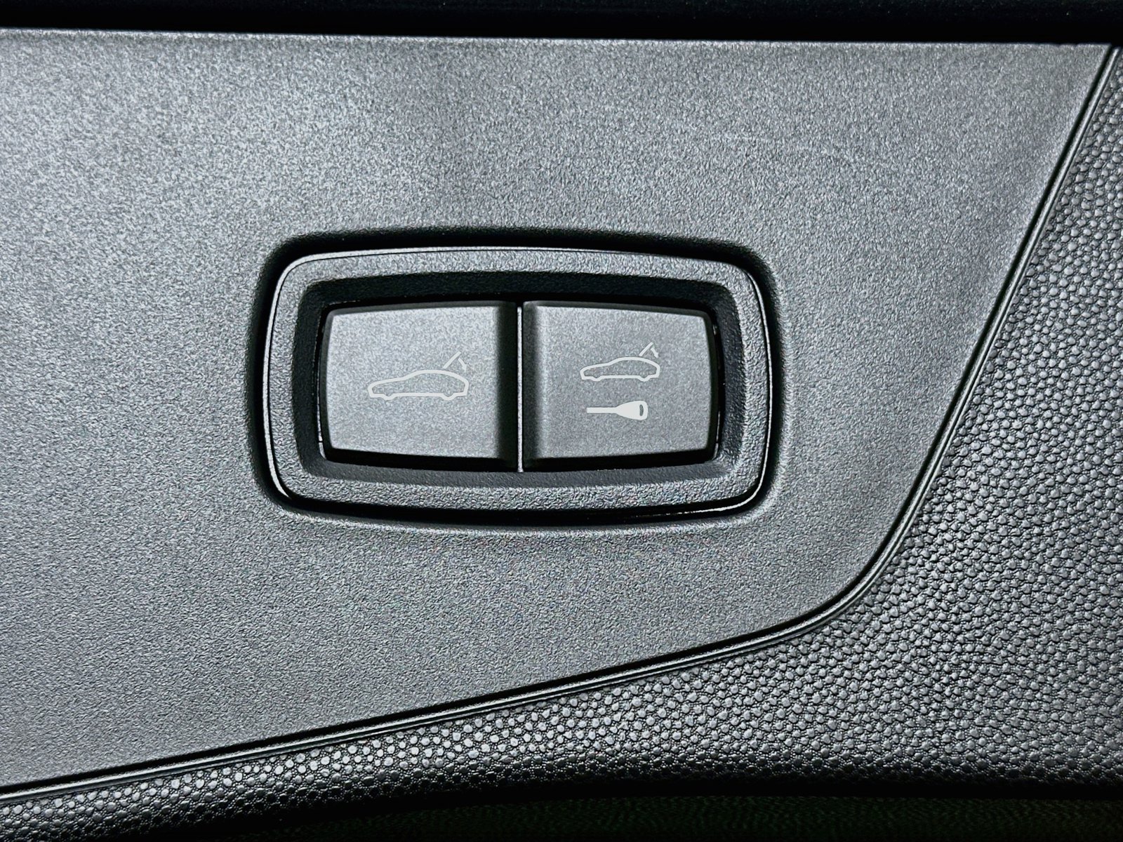 New 2026 Porsche Cayenne S AWD/4WD image 42