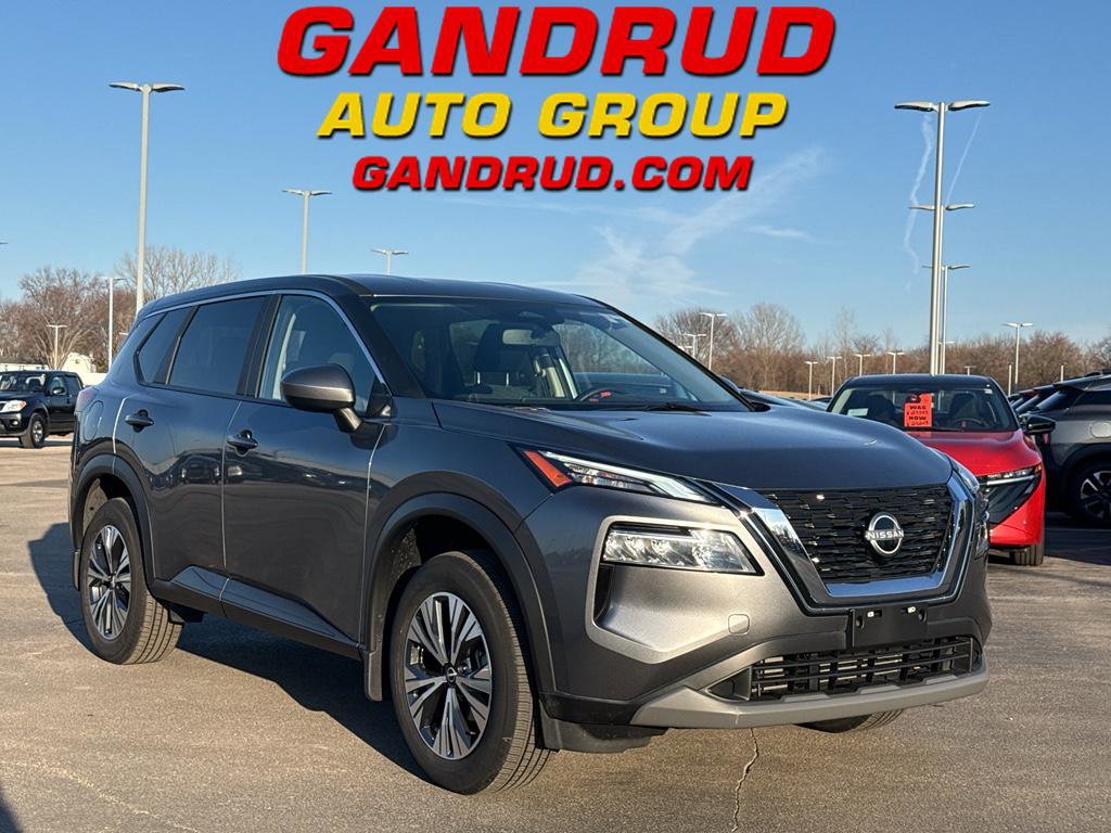 Certified 2023 Nissan Rogue SV image 1