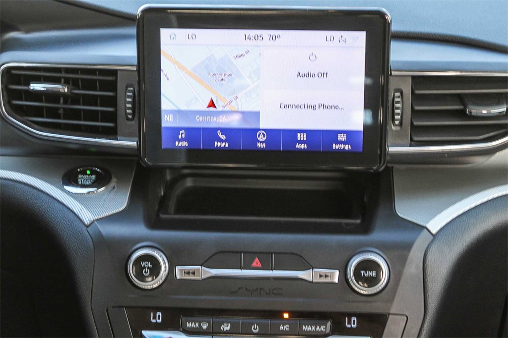 Used 2020 Ford Explorer XLT w/ Equipment Group 202A image 18