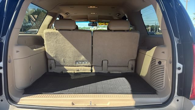 Used 2012 GMC Yukon XL SLT RWD image 11
