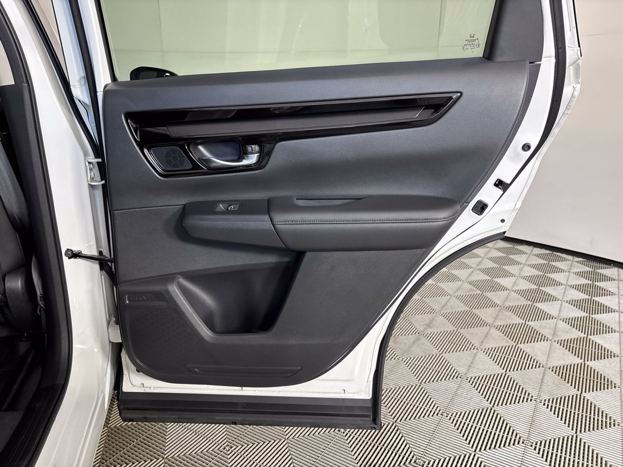 Used 2024 Honda CR-V EX-L image 27