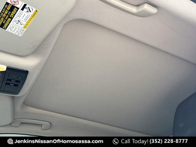Certified 2021 Nissan Rogue Platinum FWD image 35