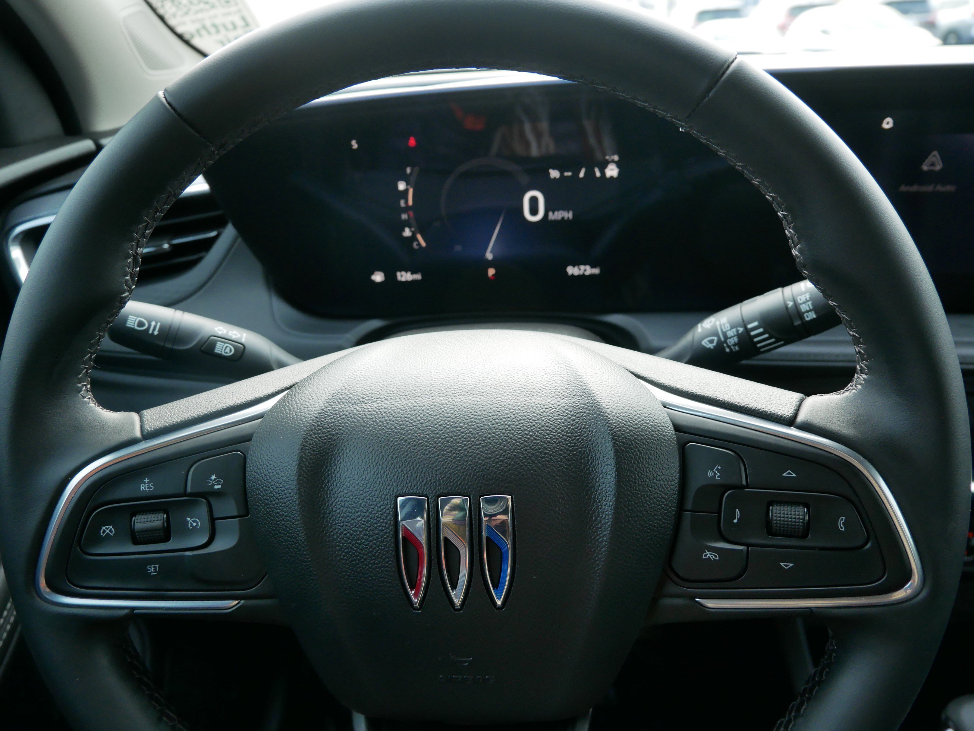 Used 2024 Buick Encore GX Sport Touring image 25