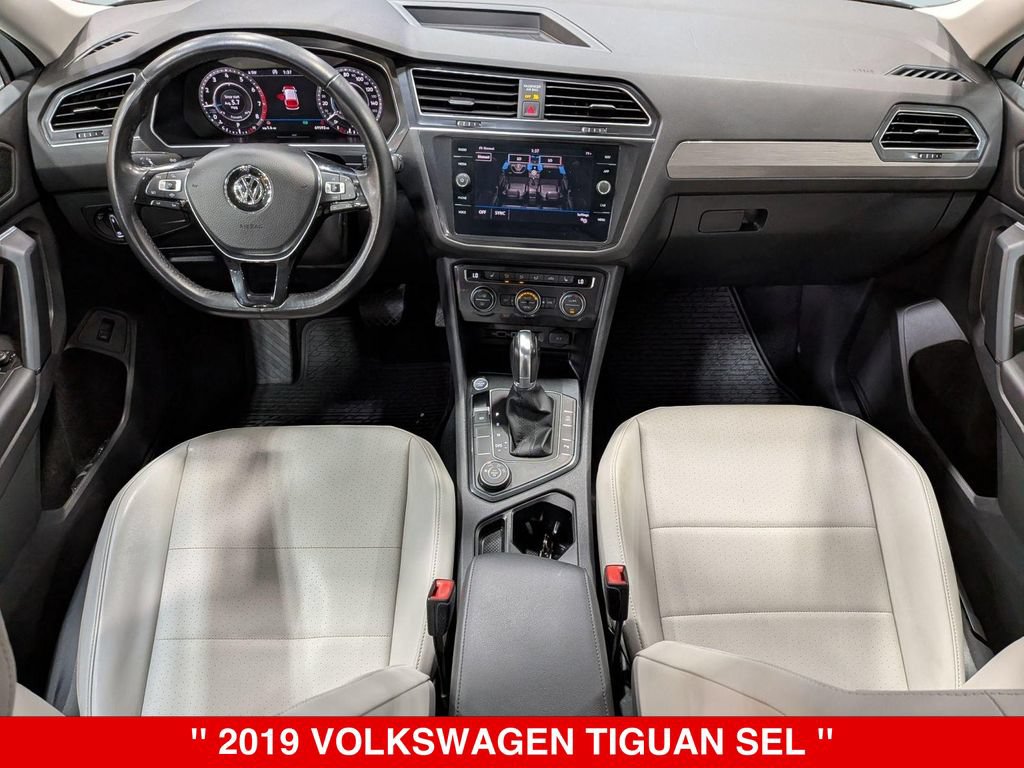 Used 2019 Volkswagen Tiguan SEL AWD/4WD image 29