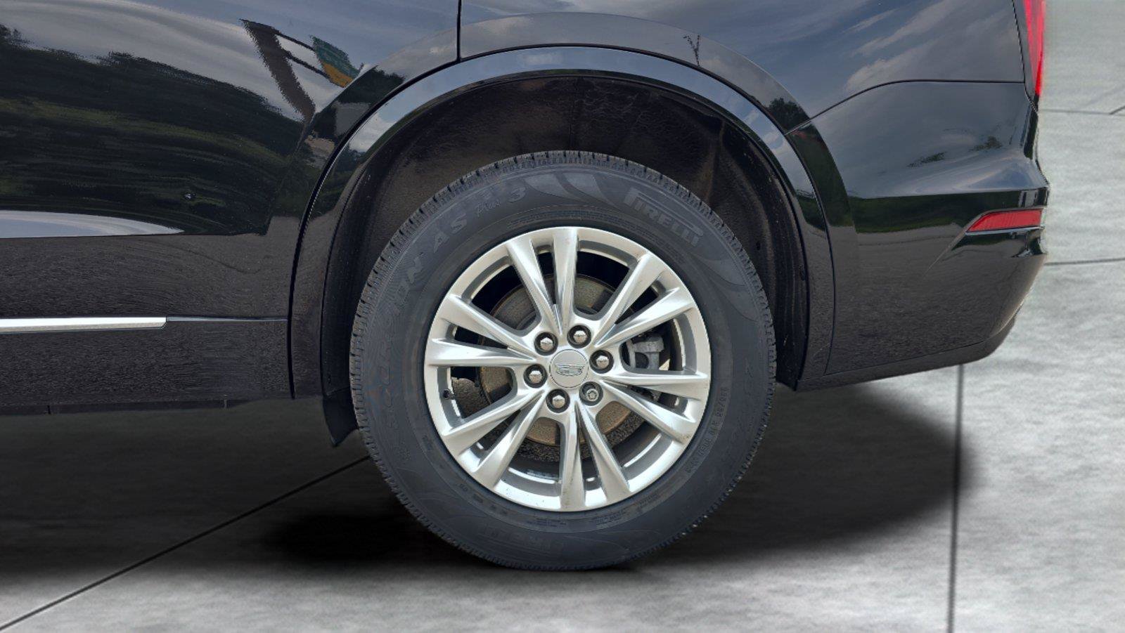Used 2024 Cadillac XT6 Luxury AWD/4WD image 31