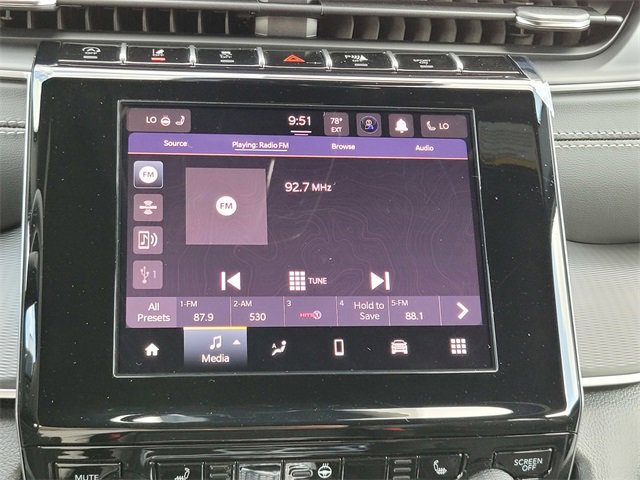 New 2025 Jeep Grand Cherokee L Laredo image 11