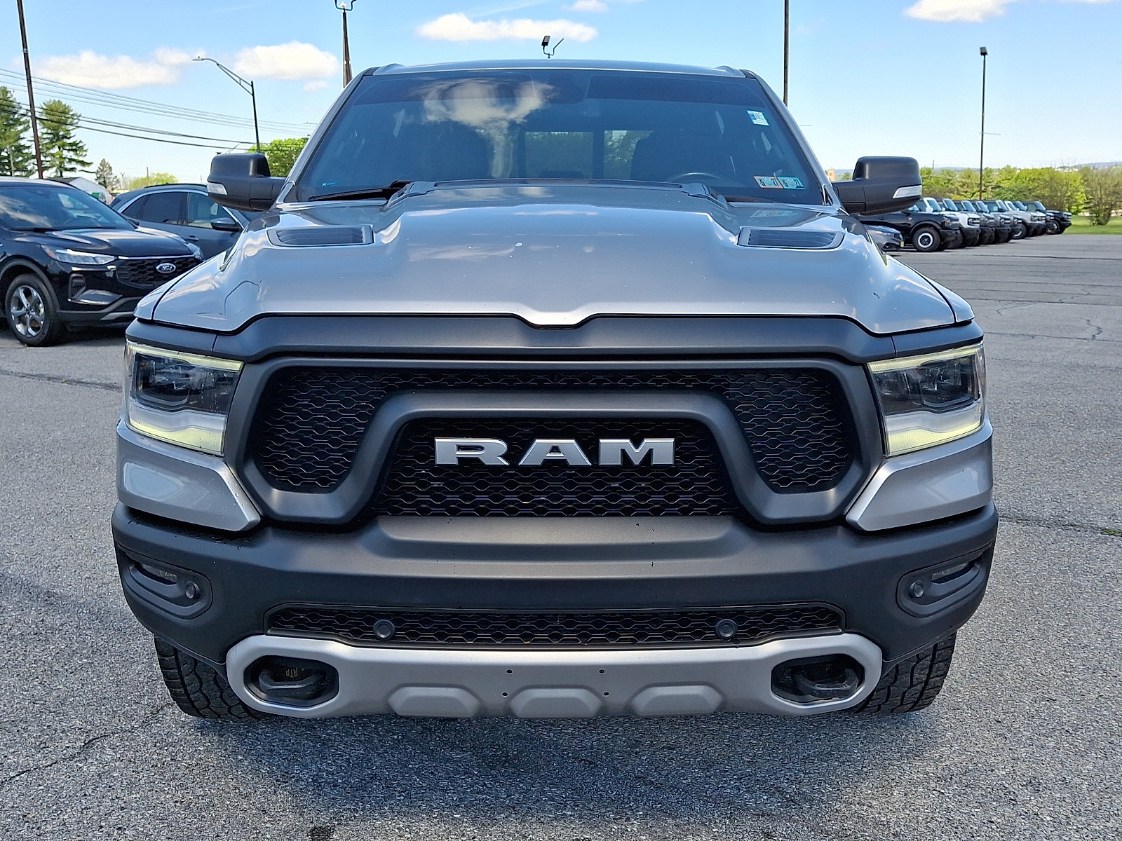 Used 2019 RAM 1500 Rebel w/ Rebel Level 2 Equipment Group AWD/4WD image 2
