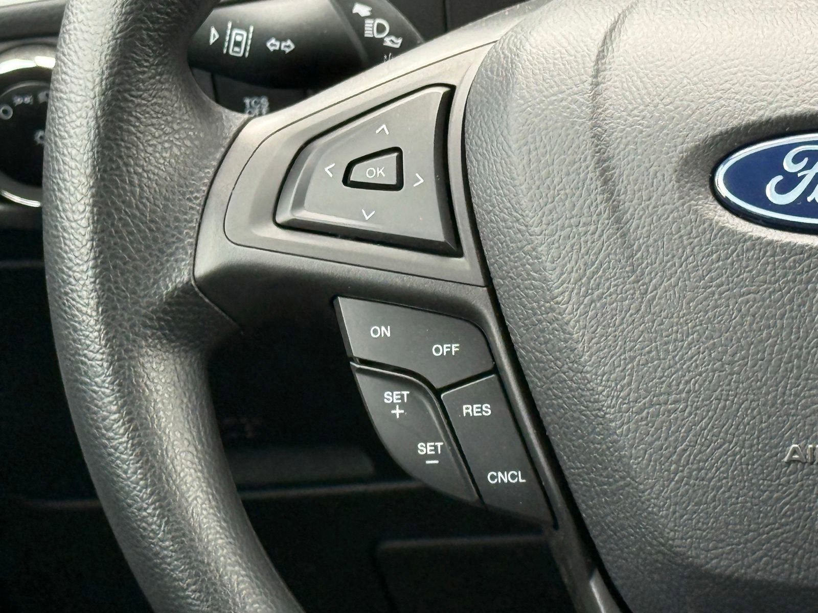 New 2024 Ford Edge SE AWD/4WD image 28