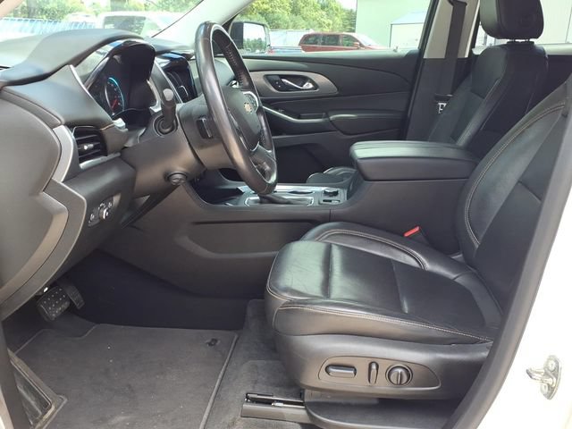 Used 2019 Chevrolet Traverse Premier w/ Redline Edition AWD/4WD image 23