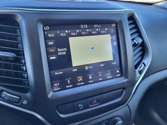 Used 2019 Jeep Cherokee Trailhawk w/ Comfort/Convenience Group image 16