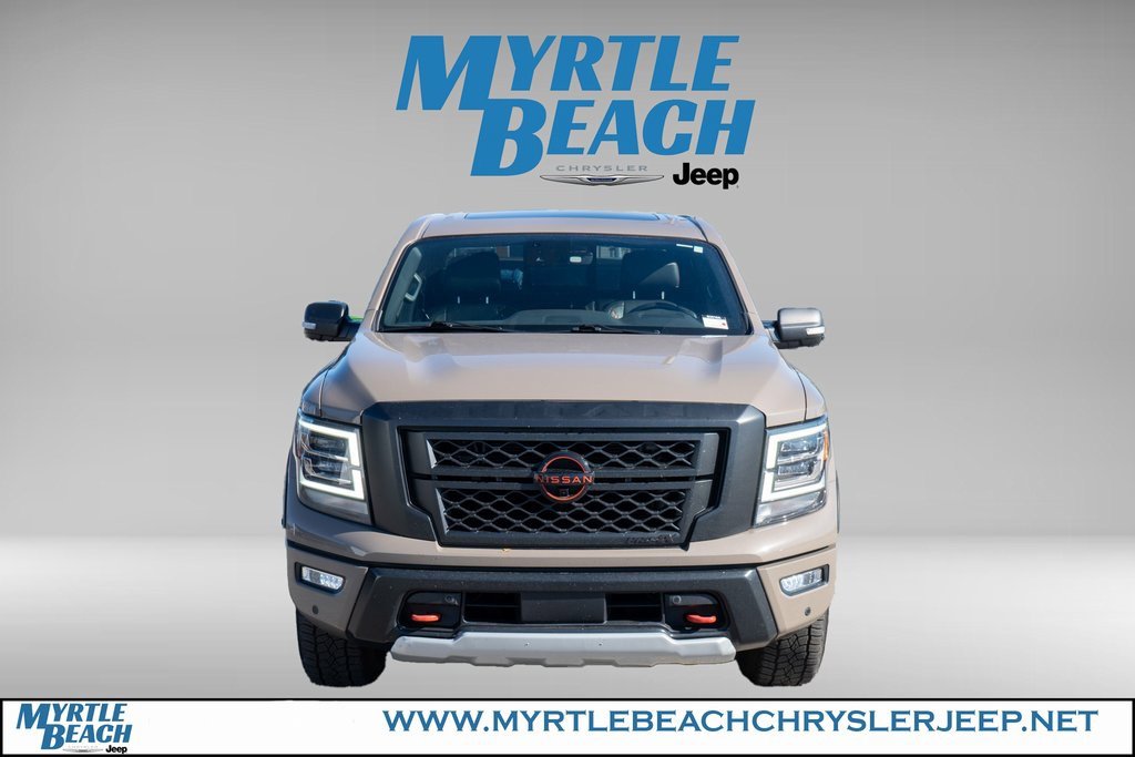 Used 2023 Nissan Titan PRO-4X w/ Pro-4x Convenience Package image 9