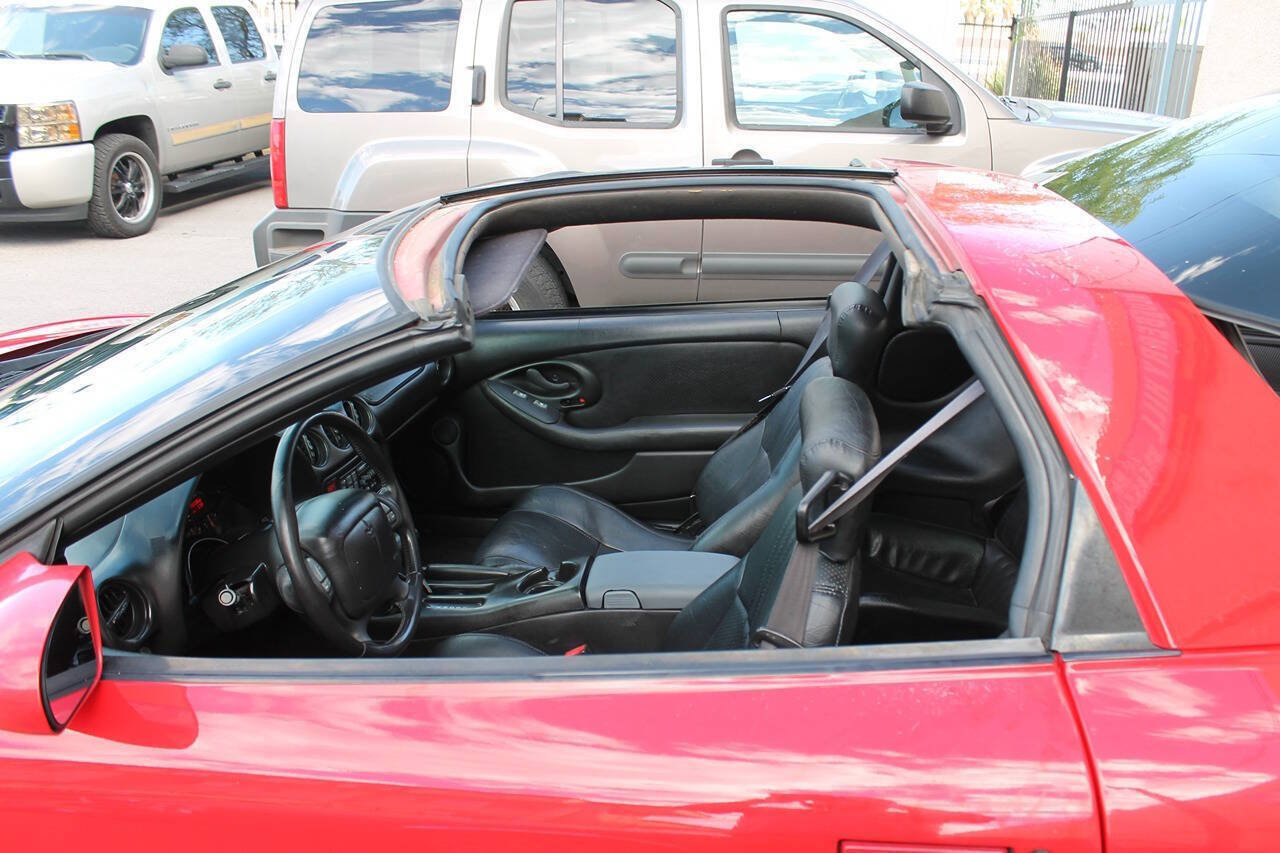 Used 2000 Pontiac Firebird Formula w/ Security Pkg RWD image 37