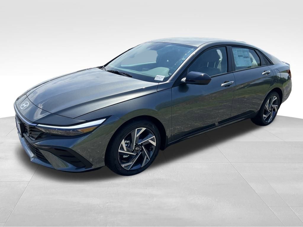 New 2025 Hyundai Elantra Sport