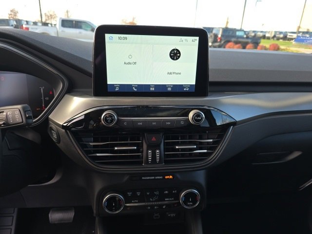 New 2025 Ford Escape Active w/ Cold Weather Package image 19