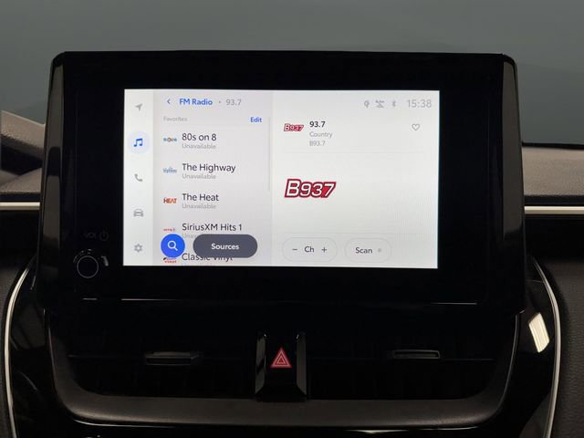 Used 2024 Toyota Corolla Cross SE image 16