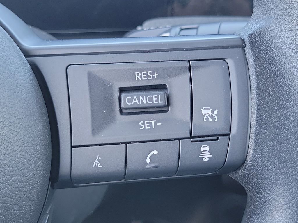 New 2026 Nissan Kicks SV w/ SV Premium Package image 6