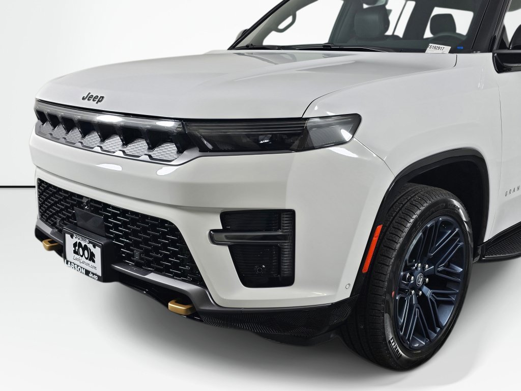 New 2026 Jeep Grand Wagoneer 4WD image 13