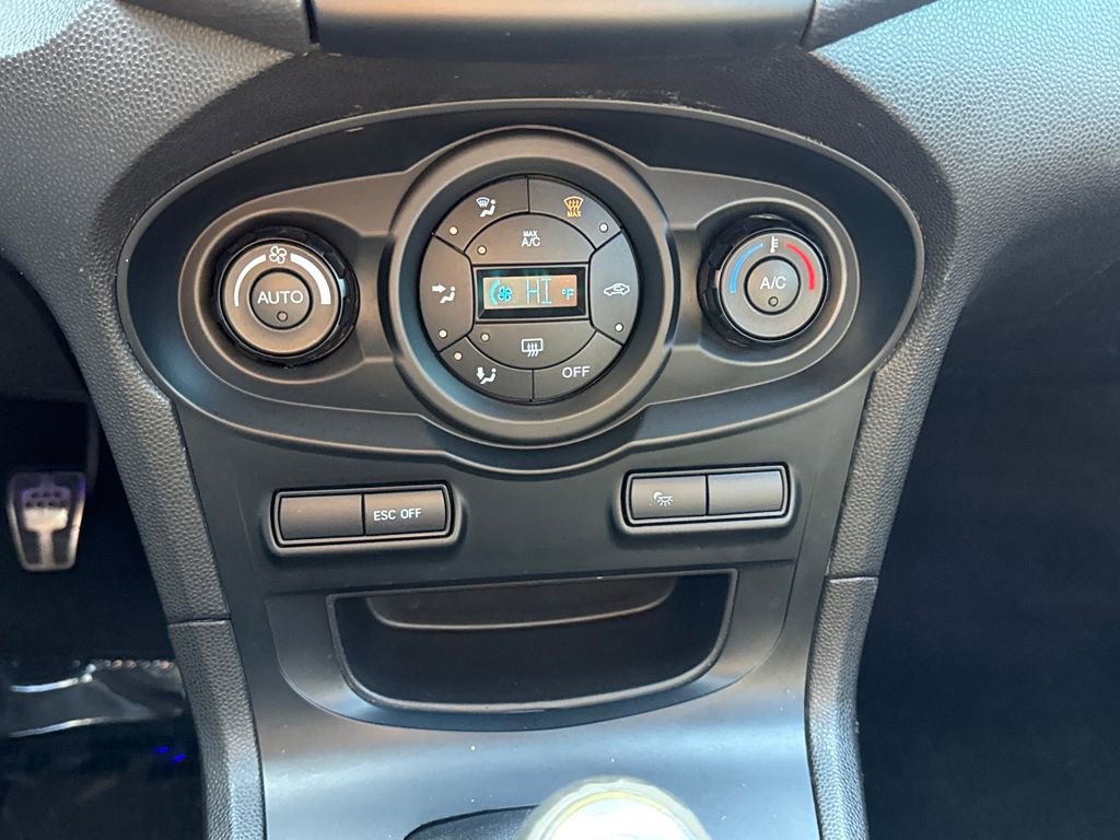 Used 2016 Ford Fiesta ST image 15