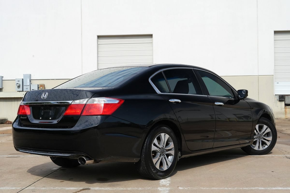 Used 2015 Honda Accord LX image 3