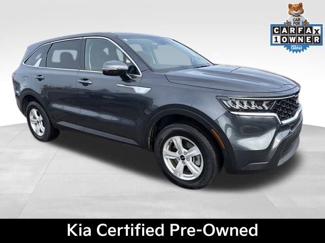 Used 2023 Kia Sorento LX image 1