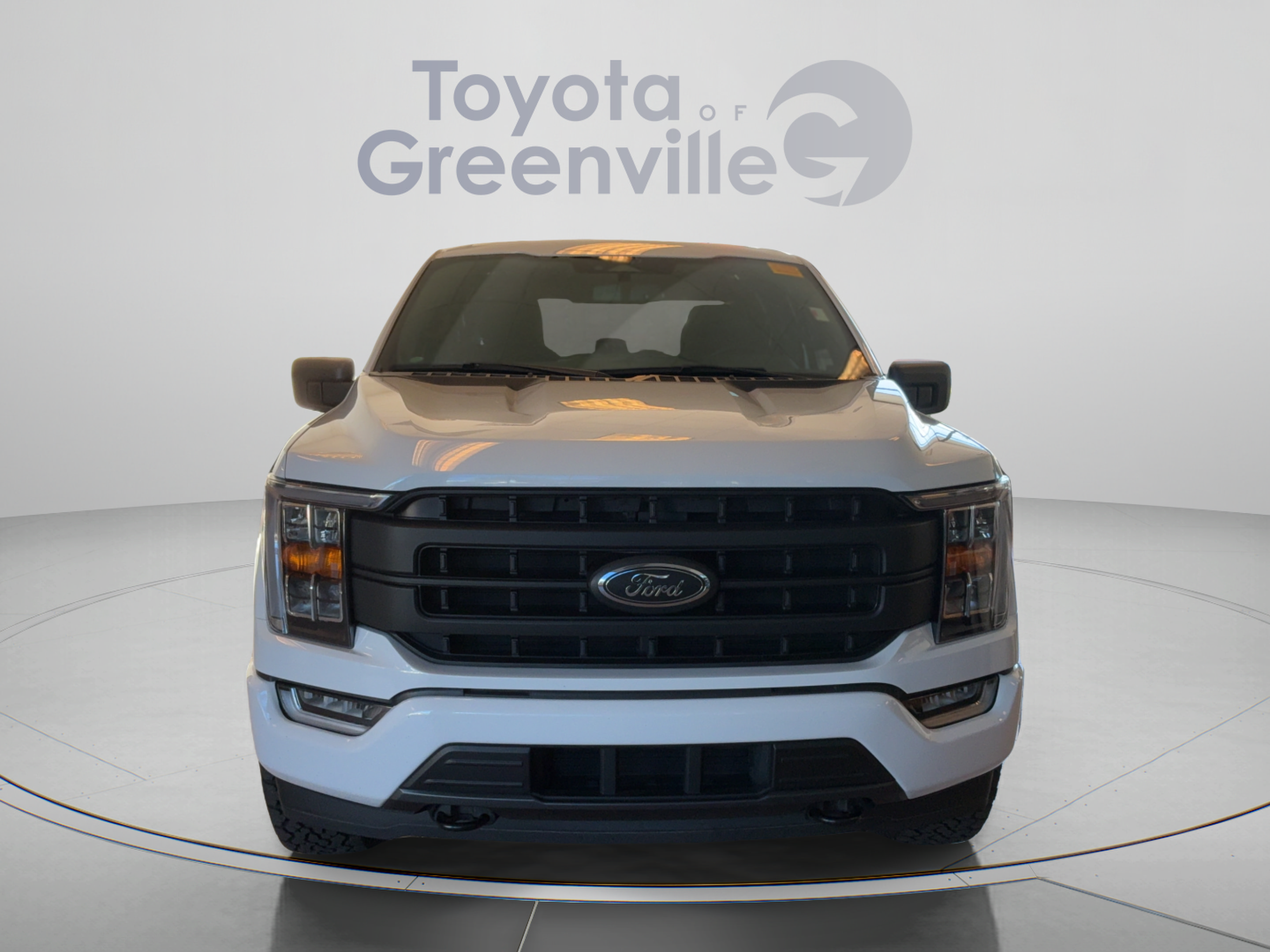 Used 2022 Ford F150 XLT w/ Equipment Group 302A High AWD/4WD image 9