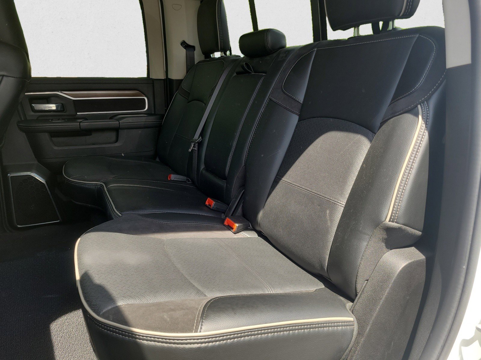 Used 2024 RAM 2500 Laramie w/ Safety Group image 18