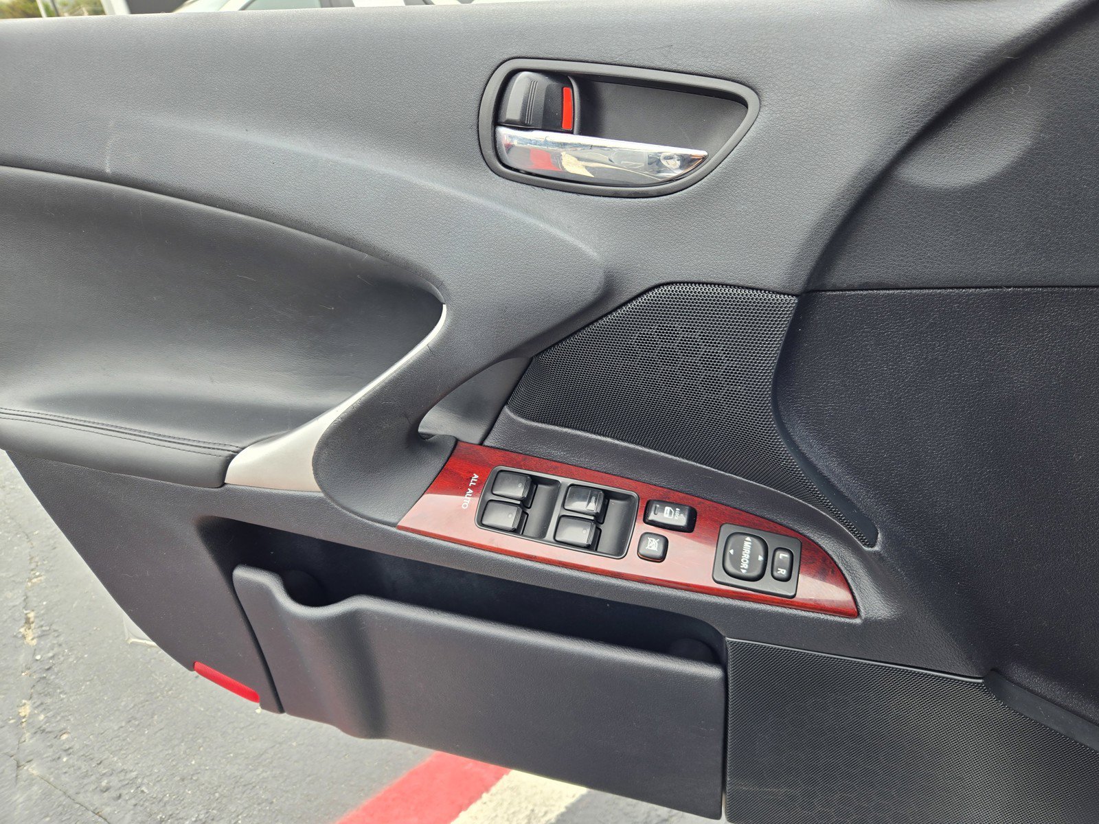 Used 2007 Lexus IS 250 RWD image 25