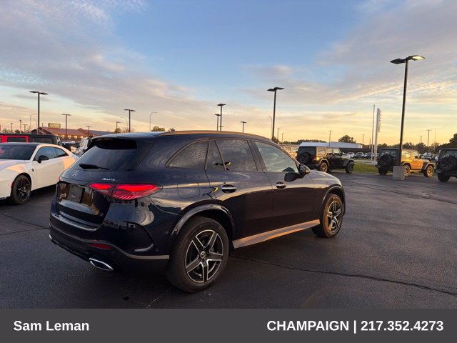 Used 2023 Mercedes-Benz GLC 300 4MATIC image 3