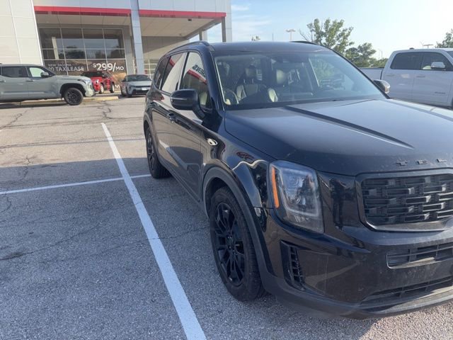 Used 2021 Kia Telluride EX w/ EX Premium Package AWD/4WD image 6