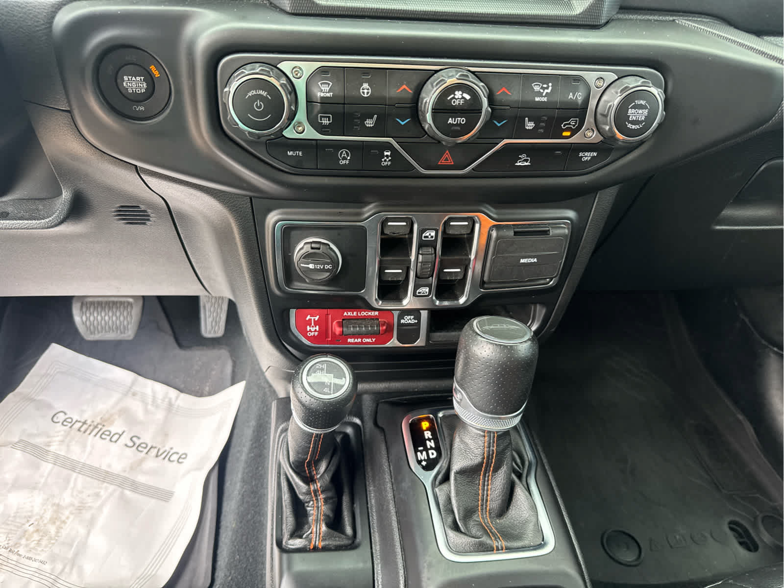 Used 2022 Jeep Gladiator Mojave w/ LED Lighting Group AWD/4WD image 27
