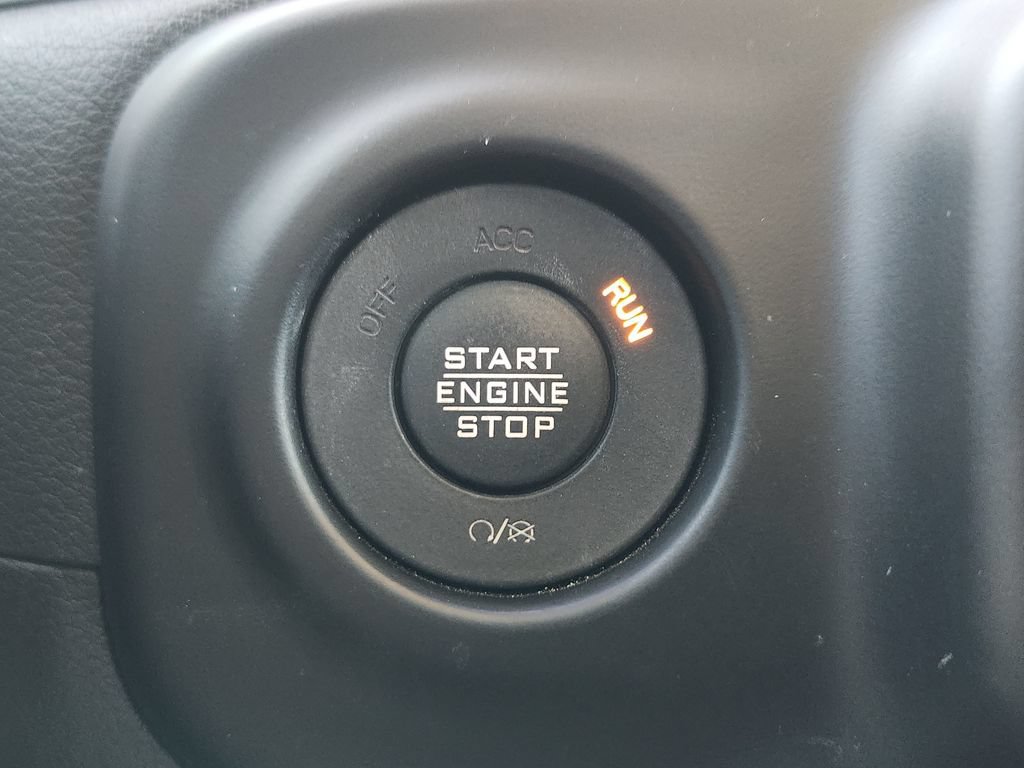 Used 2022 Jeep Gladiator Rubicon w/ LED Lighting Group AWD/4WD image 20