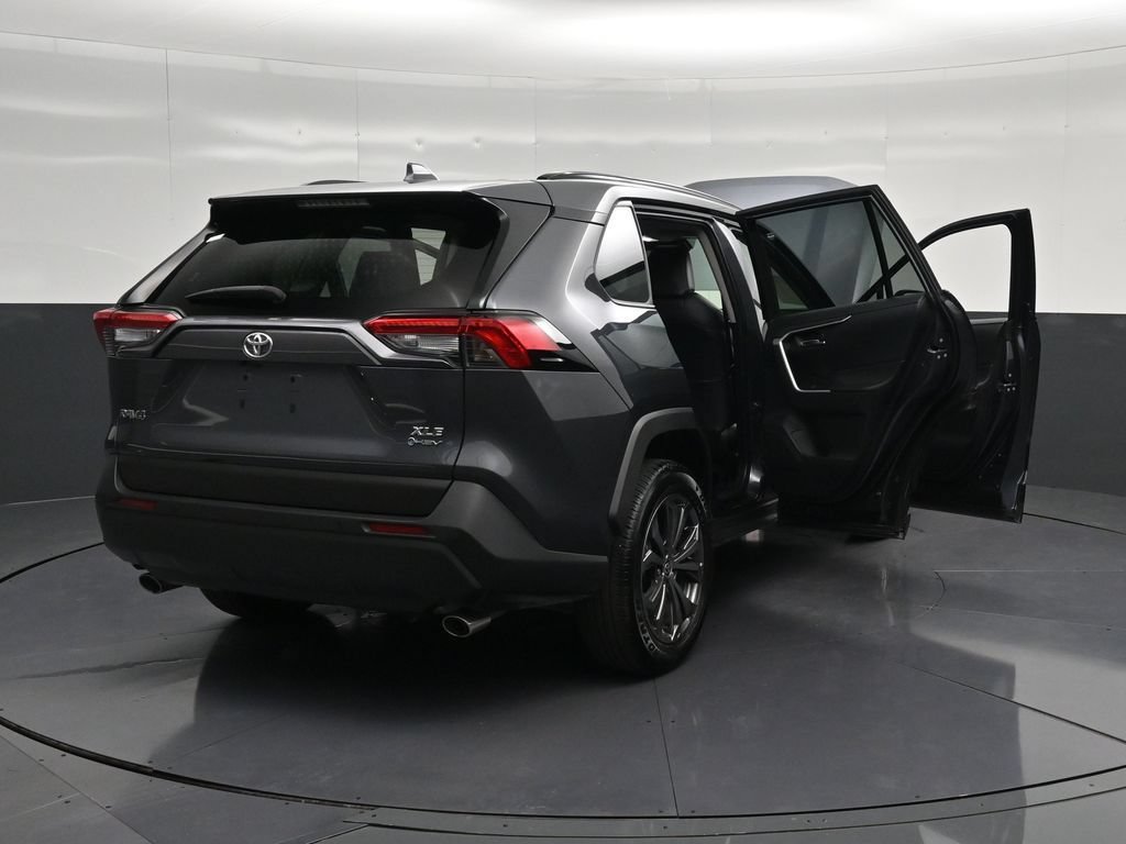 Used 2025 Toyota RAV4 XLE Premium w/ Weather Package AWD/4WD image 37