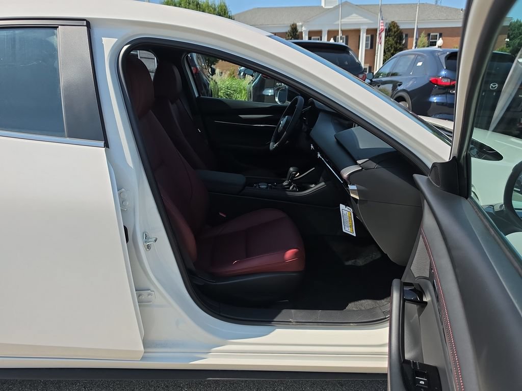 New 2026 MAZDA MAZDA3 Carbon AWD/4WD image 13