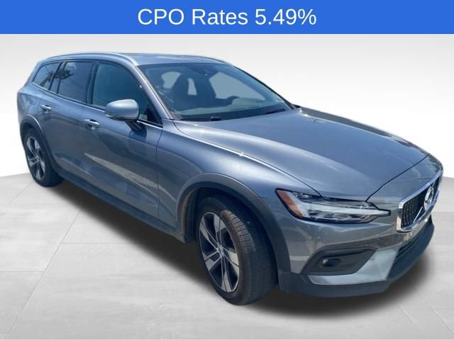 Used 2021 Volvo V60 T5 Cross Country w/ Climate Package AWD/4WD image 9