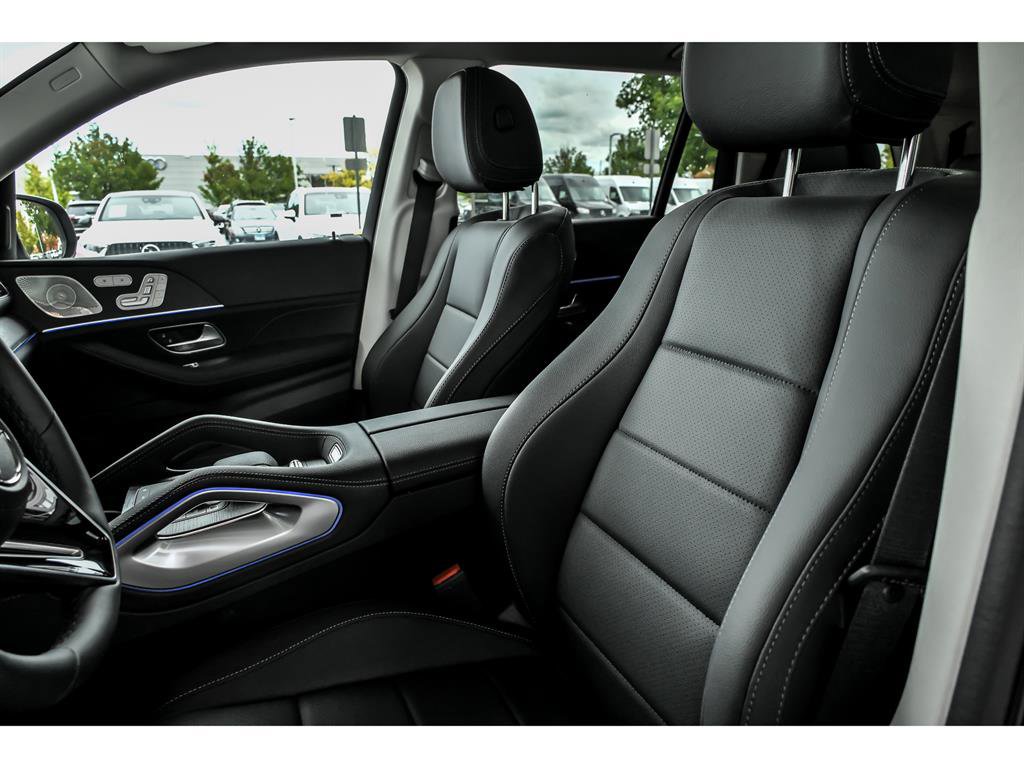 New 2026 Mercedes-Benz GLS 450 4MATIC image 9
