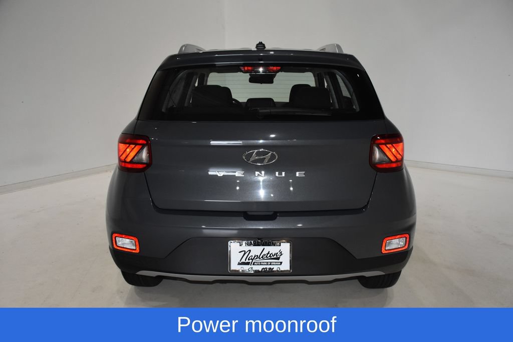 New 2026 Hyundai Venue SEL FWD image 5